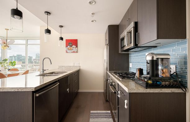 1201 89 W 2nd Avenue False Creek
