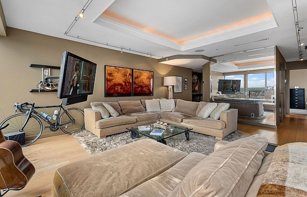 2302 1000 Beach Avenue Yaletown