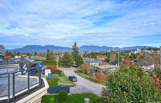 4729 Paton Street Quilchena