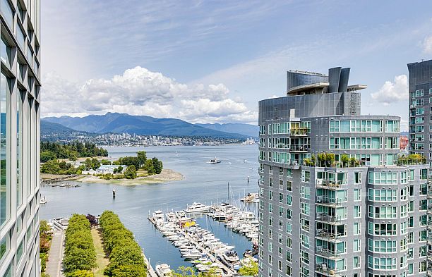 1903 1616 Bayshore Drive Coal Harbour