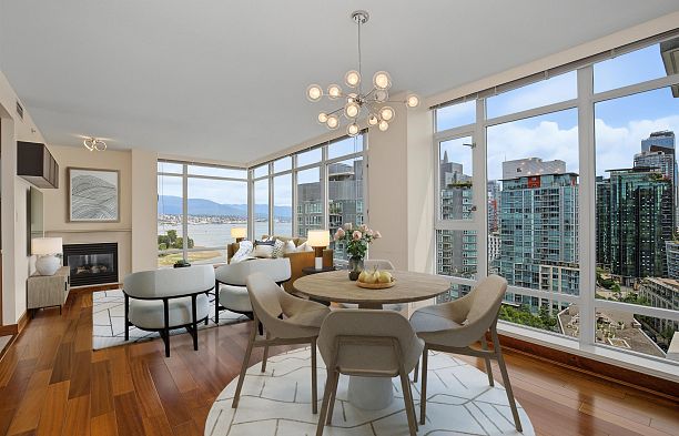 1903 1616 Bayshore Drive Coal Harbour