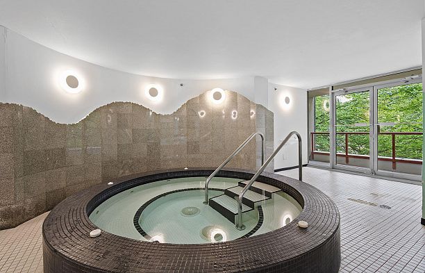 2302 1000 Beach Avenue Yaletown