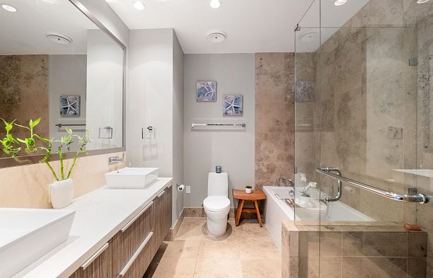 310 123 W 1st Avenue False Creek