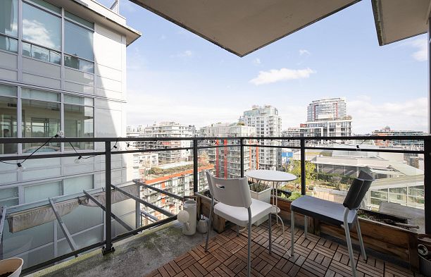 1201 89 W 2nd Avenue False Creek