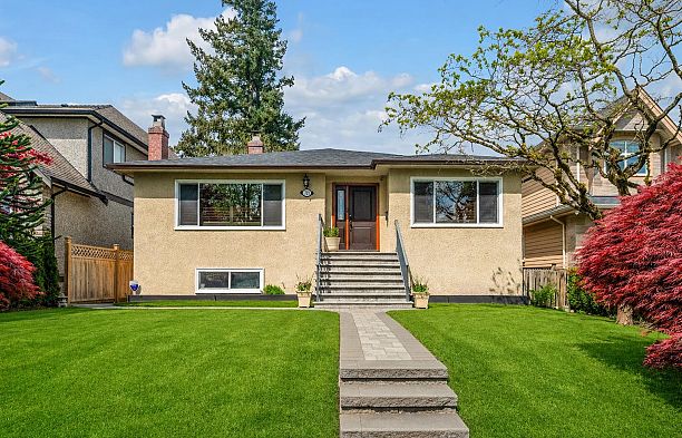 727 W 66th Avenue Marpole