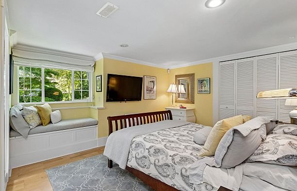 2997 W 38th Avenue Kerrisdale