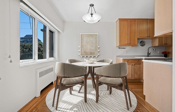 8 2296 W 39th Avenue Kerrisdale