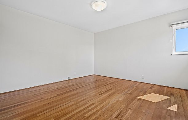 8 2296 W 39th Avenue Kerrisdale
