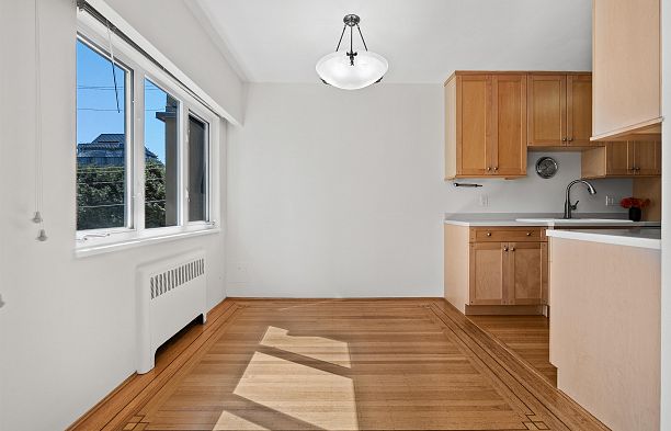 8 2296 W 39th Avenue Kerrisdale