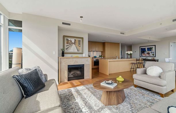 1003 5955 Balsam Street Kerrisdale