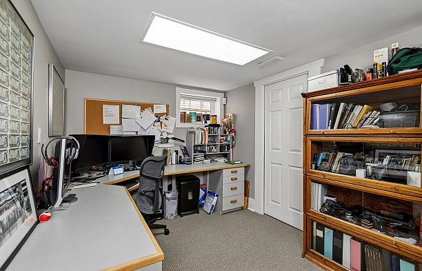 2997 W 38th Avenue Kerrisdale