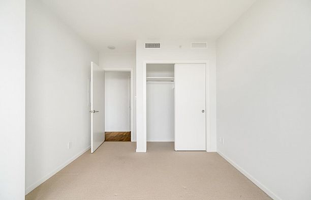 1705 8588 Cornish Street S.W. Marine