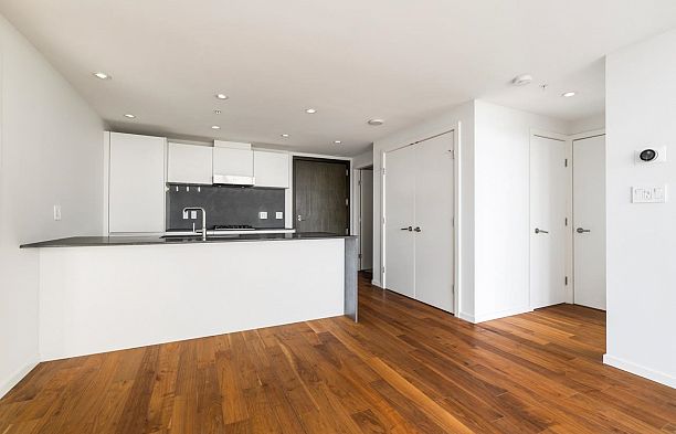 1705 8588 Cornish Street S.W. Marine