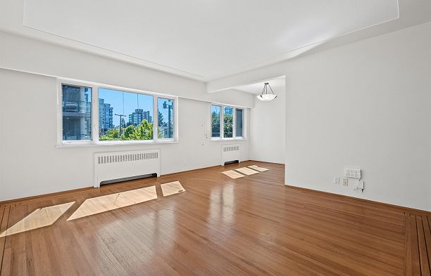 8 2296 W 39th Avenue Kerrisdale