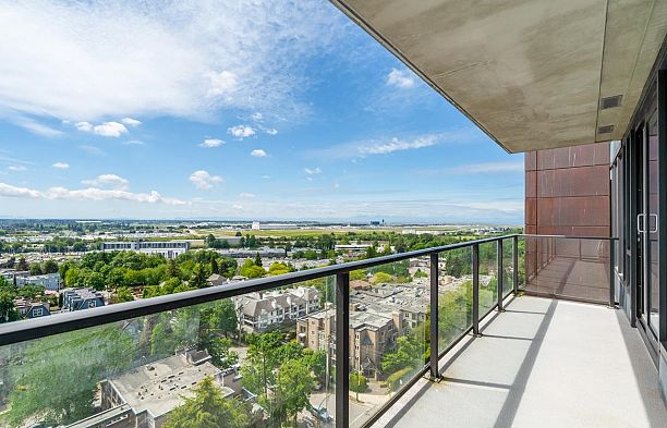 1705 8588 Cornish Street S.W. Marine