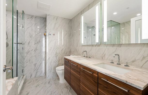 1705 8588 Cornish Street S.W. Marine