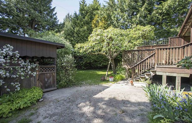 6857 Laburnum Street Kerrisdale