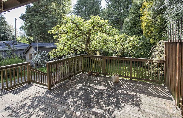 6857 Laburnum Street Kerrisdale