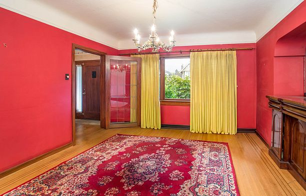 6857 Laburnum Street Kerrisdale