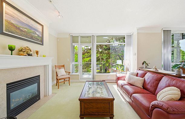 305 4759 Valley Drive Quilchena