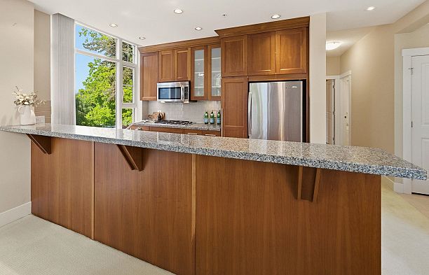 305 4759 Valley Drive Quilchena
