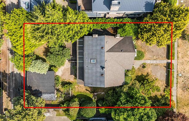 6857 Laburnum Street Kerrisdale