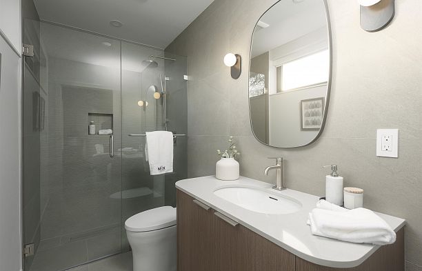 1 2637 W 12th Avenue Kitsilano