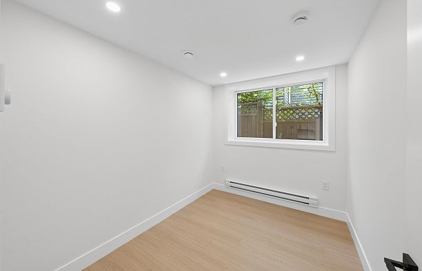 3469 Arbutus Street Arbutus