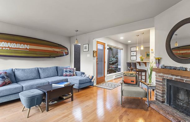 102 2535 York Avenue Kitsilano