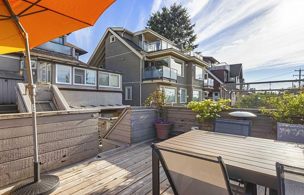 102 2535 York Avenue Kitsilano
