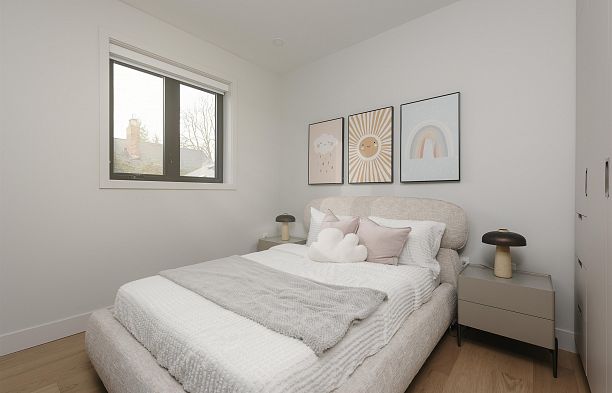 2 2637 W 12th Avenue Kitsilano