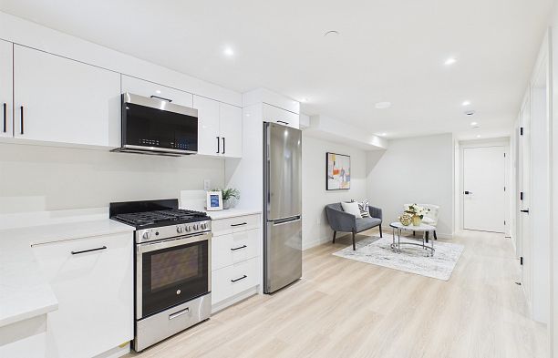 2230 W 21st Avenue Arbutus