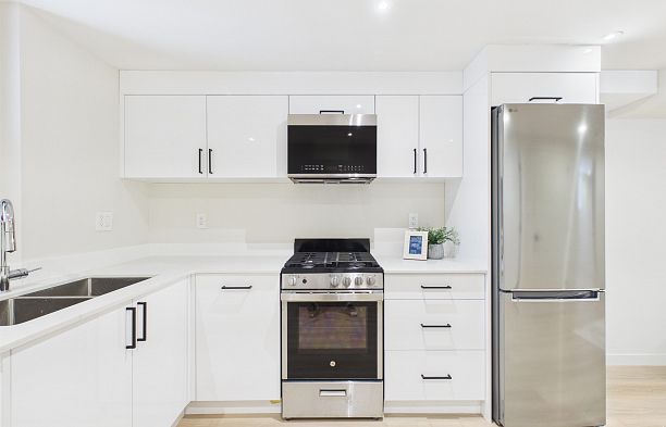 2230 W 21st Avenue Arbutus