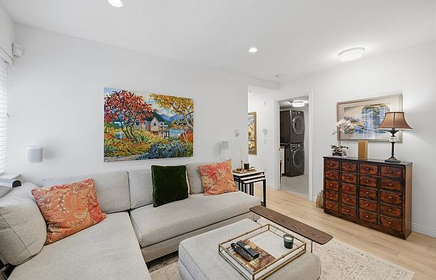 5338 Larch Street Kerrisdale