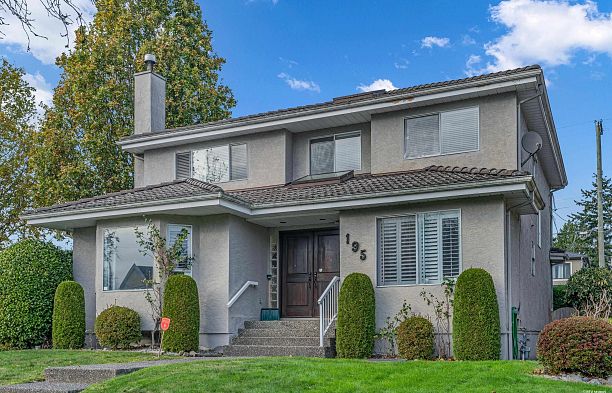 195 W 45th Avenue Oakridge VW