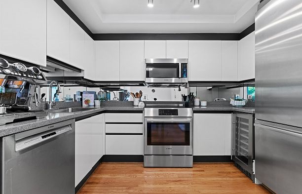 102 2128 W 43rd Avenue Kerrisdale