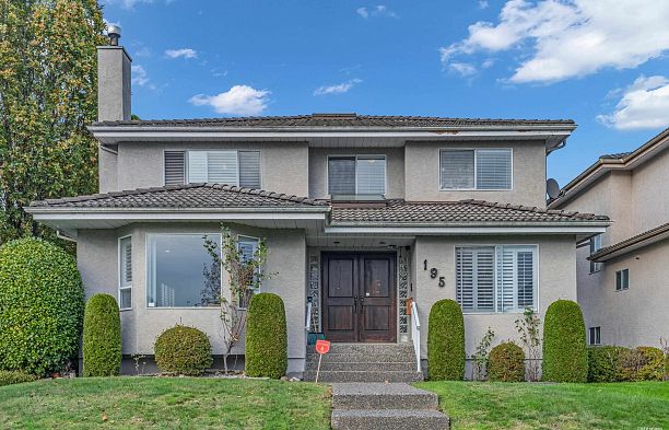 195 W 45th Avenue Oakridge VW