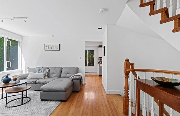 102 2128 W 43rd Avenue Kerrisdale