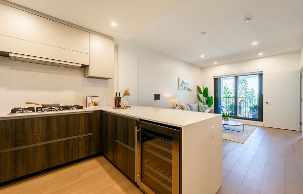 403 2105 W 46th Avenue Kerrisdale