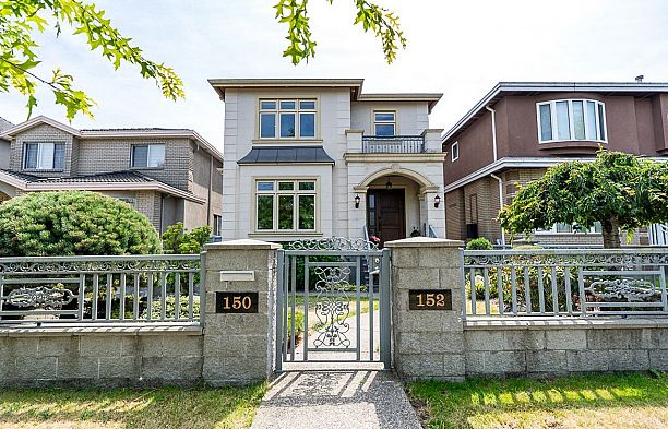 152 W 48th Avenue Oakridge VW