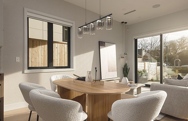 1 2637 W 12th Avenue Kitsilano