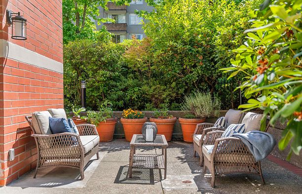 102 2128 W 43rd Avenue Kerrisdale