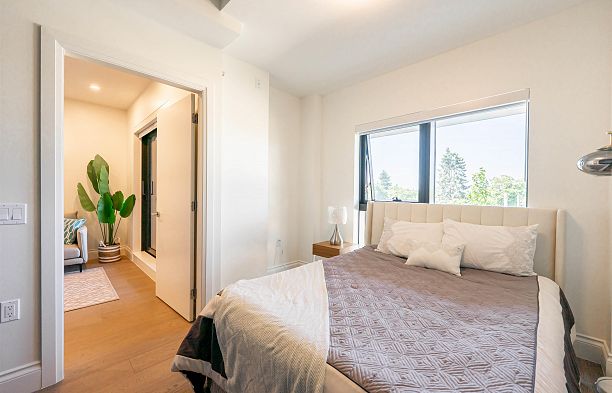 403 2105 W 46th Avenue Kerrisdale