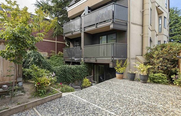 201 2028 W 3rd Avenue Kitsilano
