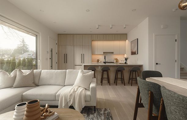 1 2755 W 11th Avenue Kitsilano