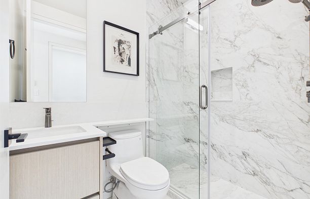 2230 W 21st Avenue Arbutus