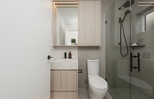 1 2755 W 11th Avenue Kitsilano