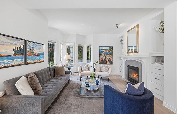 5338 Larch Street Kerrisdale