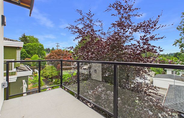 2230 W 21st Avenue Arbutus