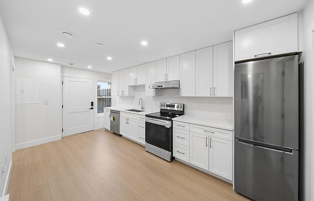 3469 Arbutus Street Arbutus